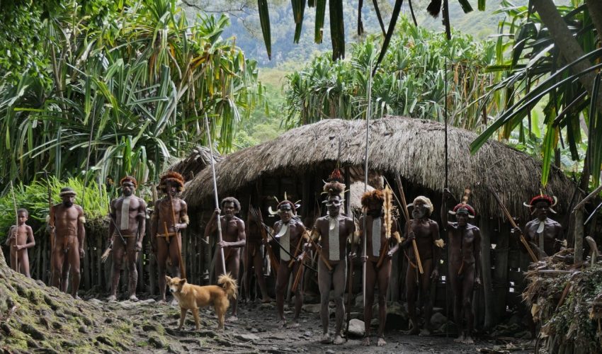 lake habema tour papua