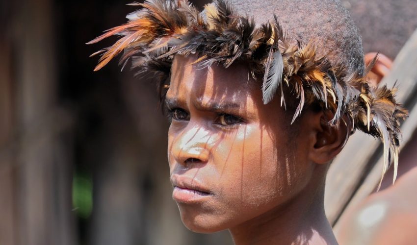 lake habema tour papua