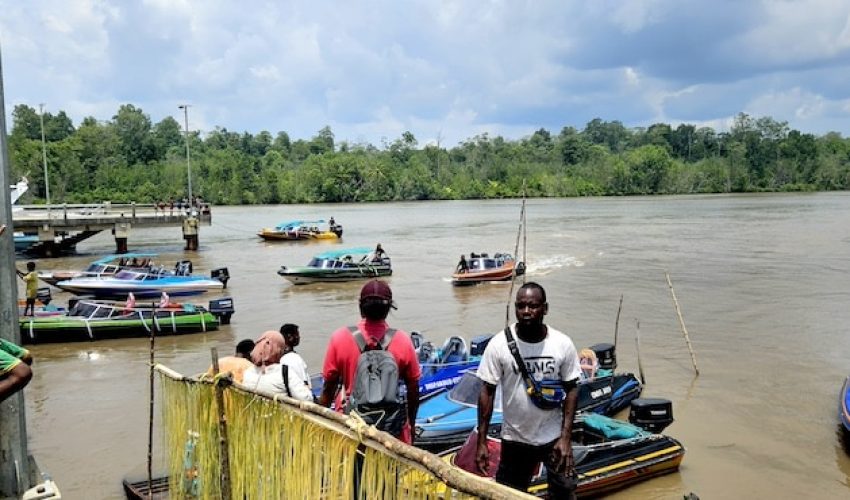 tour asmat in papua, indonesia